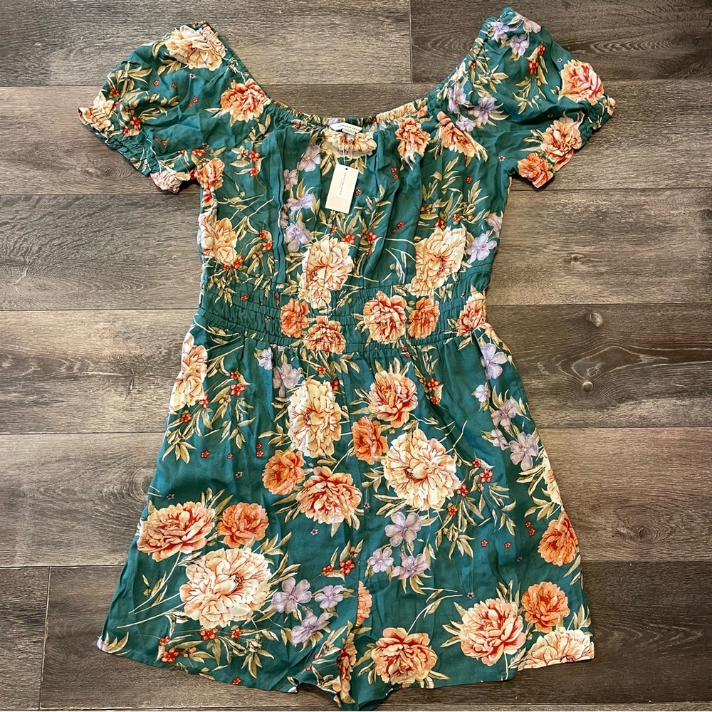[PRICE FIRM] American Eagle Outfitters Green Floral Romper, Size L - Picture 3 of 10